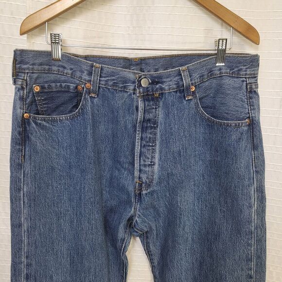 Levi's 501 Jeans Original Button Fly Straight Leg Lt-Med 38X30 (act. in pics) - Picture 1 of 15